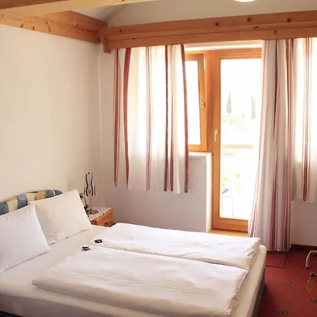 Apartments Mato - 100M From Beach Anić