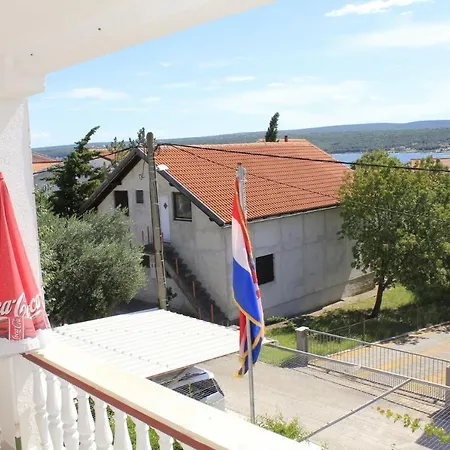 Apartments Mato - 100M From Beach Apartmán *